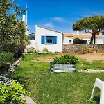 1 Bedroom Gorgeous In En Lile Casa de Férias